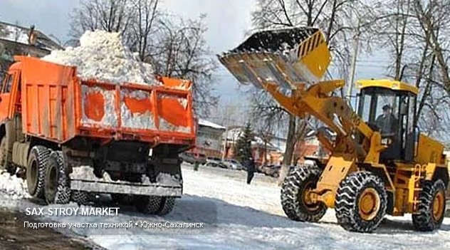 Аренда спецтехники: техника на объекте, манипулятор в работе — Южно-Сахалинск, Сах-Строй-Маркет