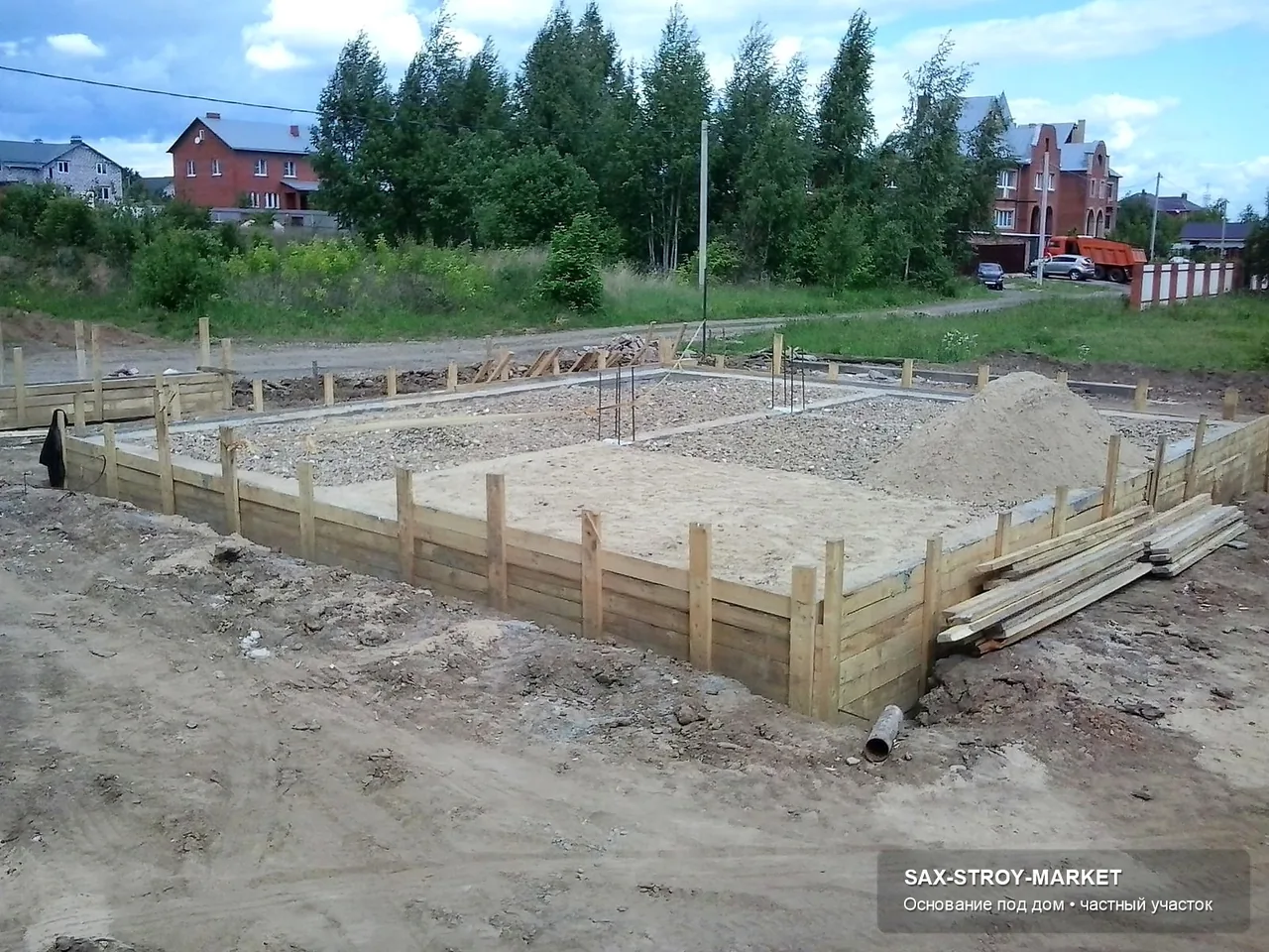 Устройство фундамента: основание под дом, бетонные работы на объекте — Южно-Сахалинск, Сах-Строй-Маркет